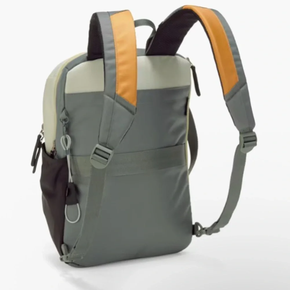 Sherpani Backpack - Picture 3 of 12